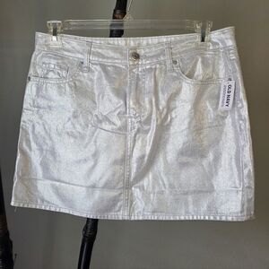 NWT Old Navy Silver Mini Skirt
